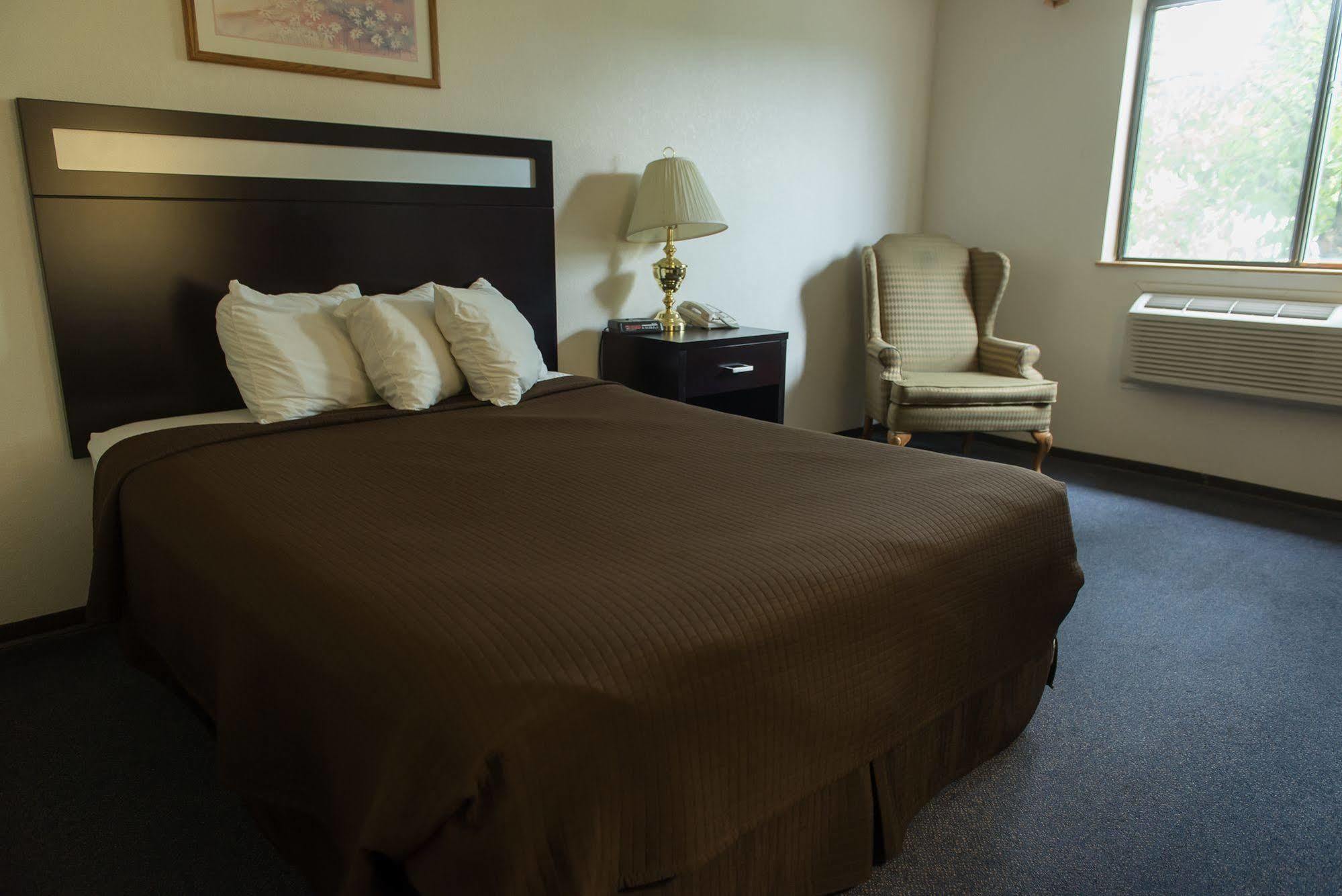 ซูเปอร์ 8 บาย วินด์แฮม วิลเลียมส์ เลก บริติชโคลัมเบีย Hotel วิลเลียมส์เลค ภายนอก รูปภาพ