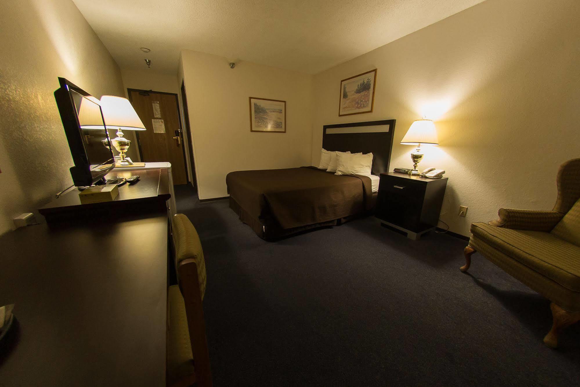 ซูเปอร์ 8 บาย วินด์แฮม วิลเลียมส์ เลก บริติชโคลัมเบีย Hotel วิลเลียมส์เลค ภายนอก รูปภาพ